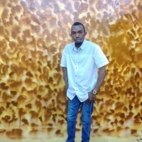 Pr Genick-Dans le monde